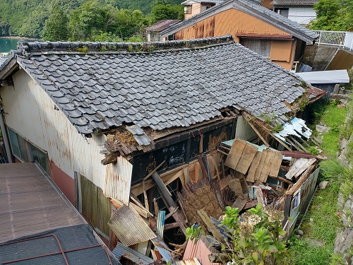 危険な空き家（所有権移転を交渉中）